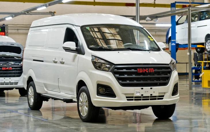 АВТОВАЗ начал собирать коммерческие автомобили под новой маркой SKM