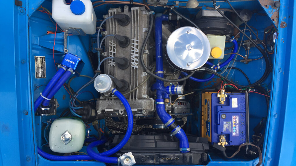 &#1069;&#1082;&#1089;&#1082;&#1083;&#1102;&#1079;&#1080;&#1074;&#1085;&#1099;&#1081; &amp;#171;&#1052;&#1086;&#1089;&#1082;&#1074;&#1080;&#1095;-412&amp;#187; &#1089;&#1090;&#1086;&#1080;&#1084;&#1086;&#1089;&#1090;&#1100;&#1102; 9 &#1084;&#1080;&#1083;&#1083;&#1080;&#1086;&#1085;&#1086;&#1074; &#1088;&#1091;&#1073;&#1083;&#1077;&#1081; &#1080;&#1097;&#1077;&#1090; &#1085;&#1086;&#1074;&#1086;&#1075;&#1086; &#1074;&#1083;&#1072;&#1076;&#1077;&#1083;&#1100;&#1094;&#1072;