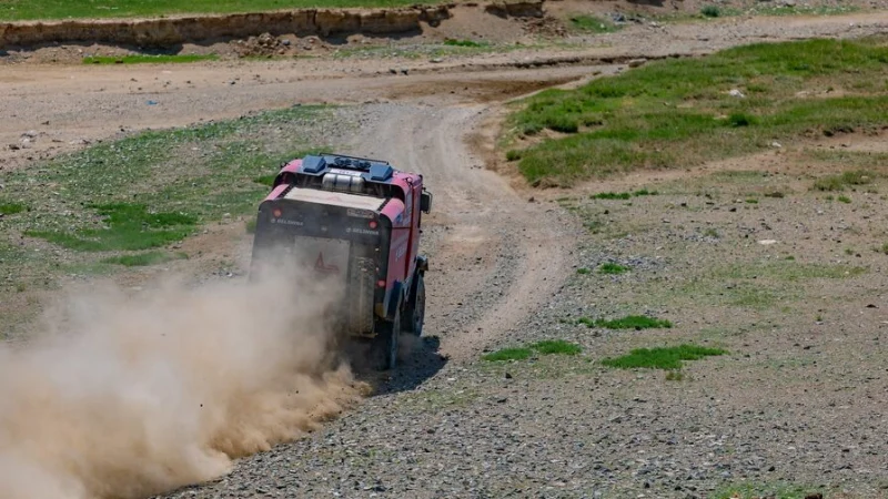 МАЗ обвинил организаторов «Шелкового пути-2025» в аварии