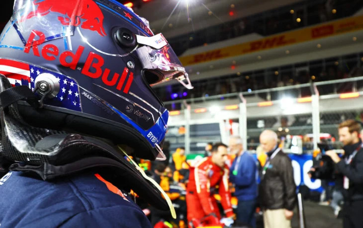 «Не вижу проблем». Комментатор Ф1 резко поменял мнение о Максе Ферстаппене