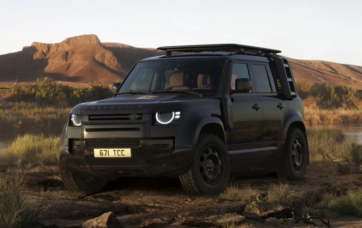 Land Rover может отложить Defender EV и дать &laquo;младшему&raquo; Defender Sport гибридную технику