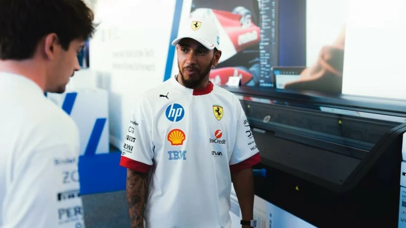 Льюис Хэмилтон не собирается извиняться перед Ferrari