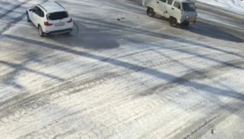  УАЗ и BMW столкнулись на перекрестке в Усть-Куте