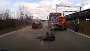  &laquo;Не подал сигнал рукой&raquo;: пожилой велосипедист попал под колеса автомобиля в Комсомольске-на-Амур