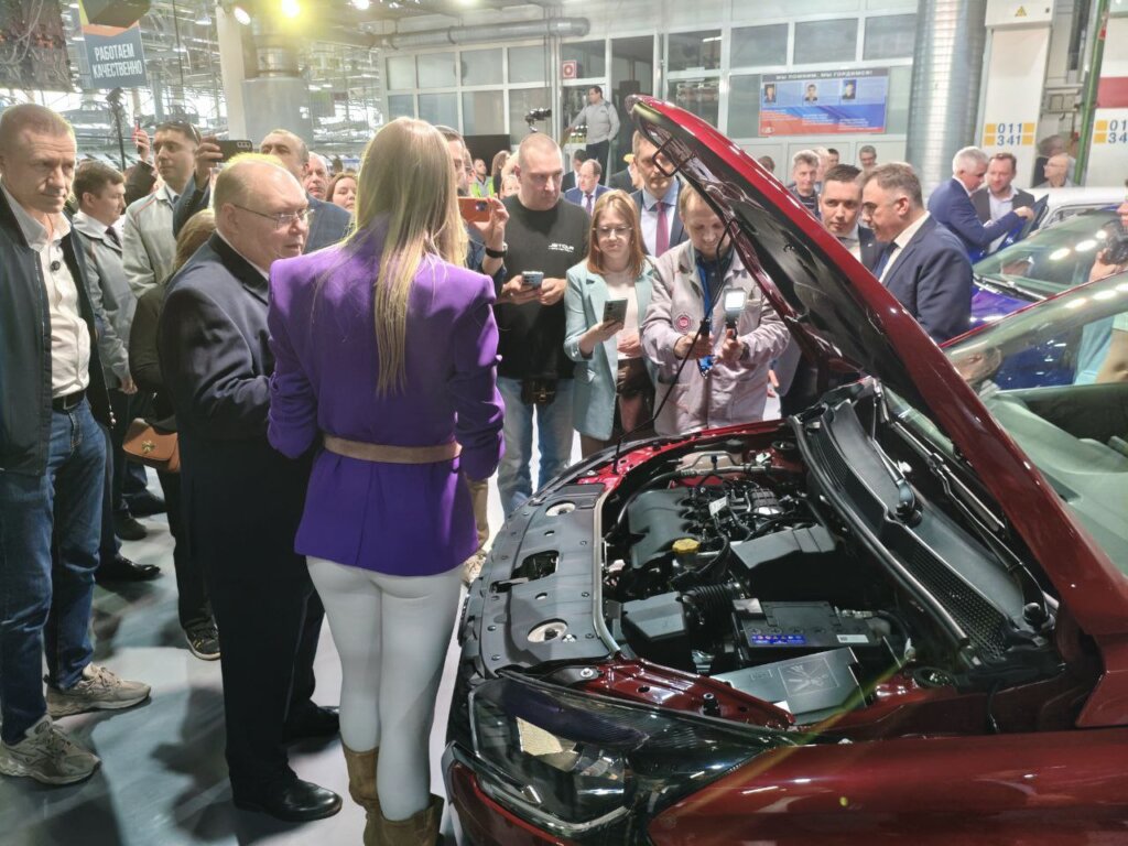 Новая Lada Iskra: старт производства, фото новинки и возможные цены