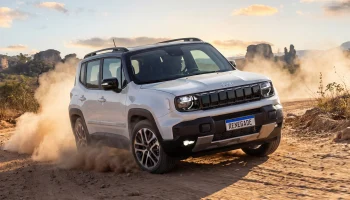 Обновлённый Jeep Renegade: иной интерьер, модернизированная техника и сниженный ценник