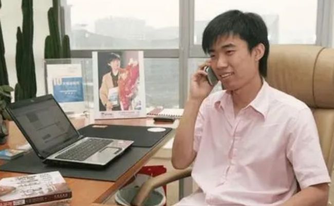 &#1045;&#1075;&#1086; &#1085;&#1072;&#1079;&#1099;&#1074;&#1072;&#1102;&#1090; &#1082;&#1080;&#1090;&#1072;&#1081;&#1089;&#1082;&#1080;&#1084; &#1048;&#1083;&#1086;&#1085;&#1086;&#1084; &#1052;&#1072;&#1089;&#1082;&#1086;&#1084;: &#1082;&#1072;&#1082; &#1051;&#1080; &#1057;&#1103;&#1085; &#1089;&#1086;&#1079;&#1076;&#1072;&#1083; &#1086;&#1076;&#1080;&#1085; &#1080;&#1079; &#1089;&#1072;&#1084;&#1099;&#1093; &#1103;&#1088;&#1082;&#1080;&#1093; &#1072;&#1074;&#1090;&#1086;&#1084;&#1086;&#1073;&#1080;&#1083;&#1100;&#1085;&#1099;&#1093; &#1073;&#1088;&#1077;&#1085;&#1076;&#1086;&#1074; &#1050;&#1080;&#1090;&#1072;&#1103;