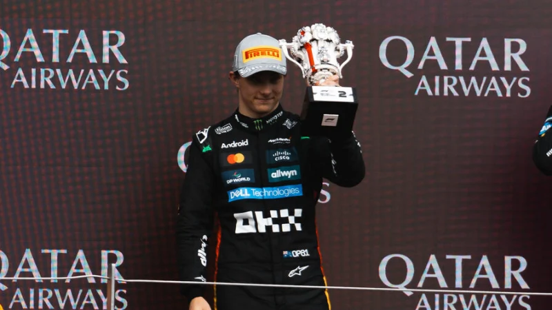 «Это больно». Оскар Пиастри объяснил свои действия на рестарте