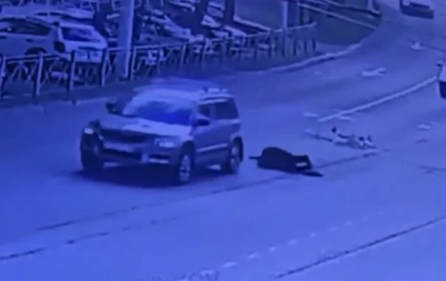  В Калининграде автомобиль переехал велосипедиста