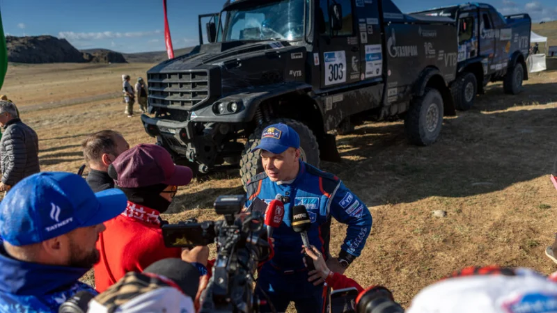 Эдуард Николаев оценил выступление КАМАЗа на «Шелковом пути-2025»