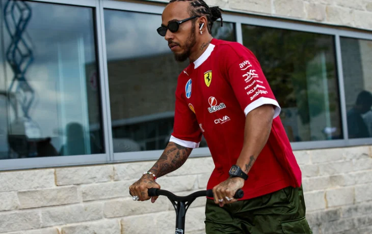 Льюис Хэмилтон установил антирекорд для пилотов Ferrari в Формуле 1