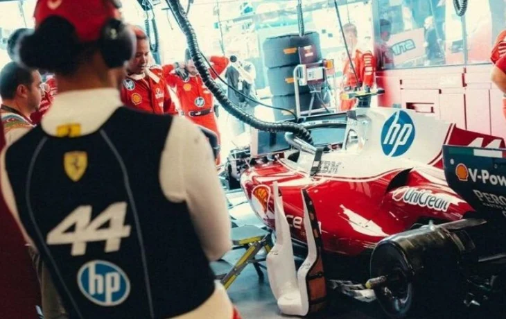 Брандл связался с Хорнером лично на фоне слухов о его переходе в Ferrari