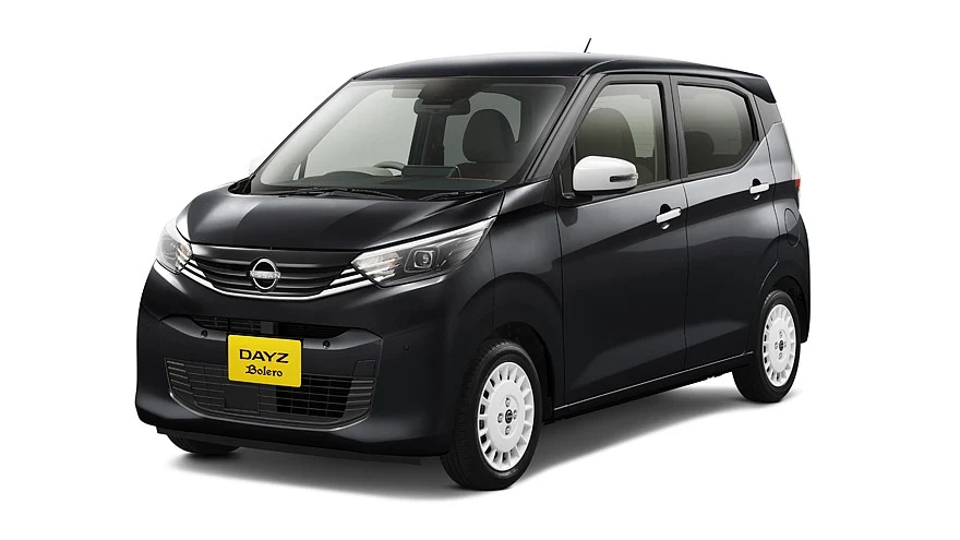 На фото: Nissan Dayz Bolero
