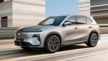 Geely Galaxy Starship 7, который знаком россиянам: новая версия предложена сразу со скидками
