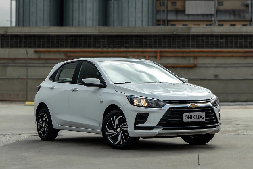 Chevrolet Onix Log