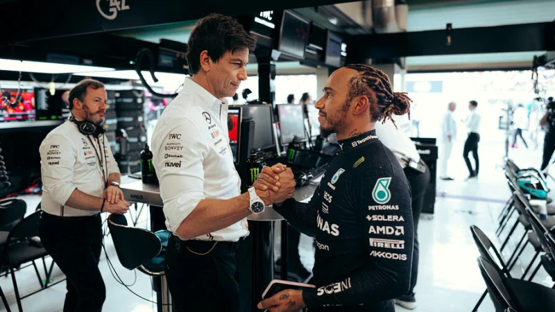 Тото Вольф: Хэмилтон – величайший пилот всех времён, и он должен помнить об этом