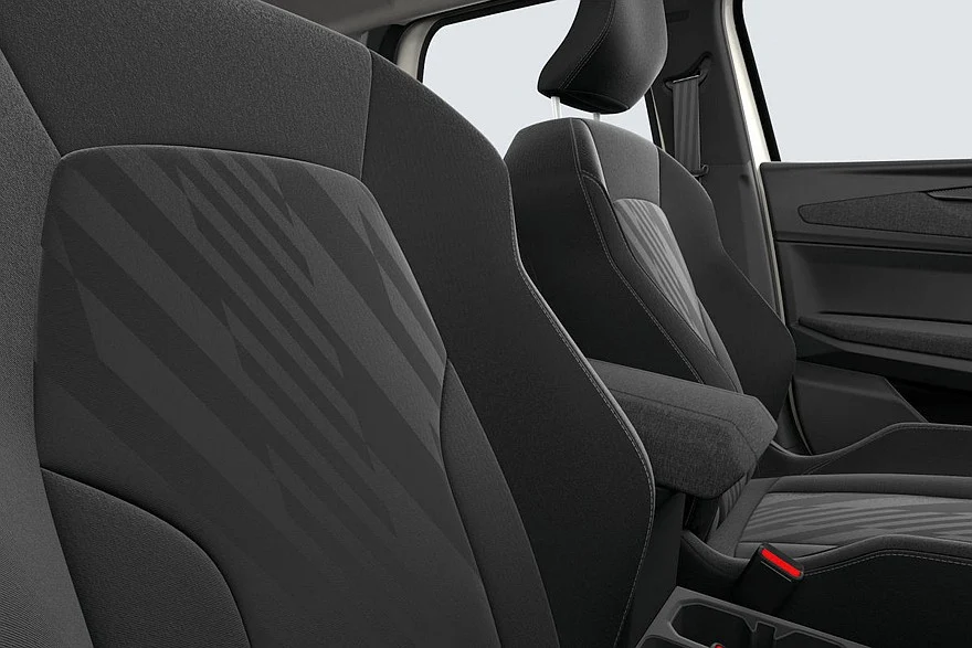 Базовый Renault Duster Authentic для Индии