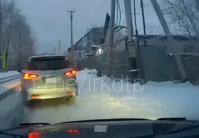  &laquo;Не успела затормозить и врезалась в столб&raquo;: кто виноват в ДТП в Иркутске?