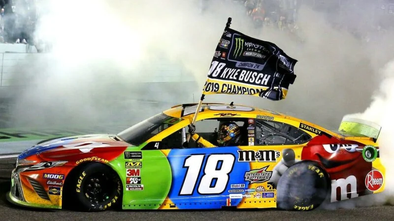 &laquo;Шок для всего мира NASCAR&raquo;. Владимир Башмаков &ndash; о смерти Кайла Буша