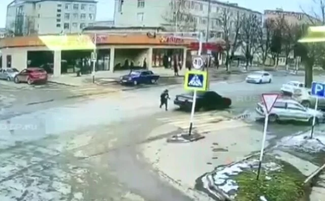 	В Черкесске 21-летний водитель сбил школьницу