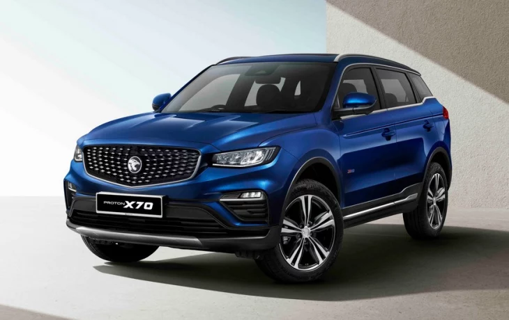 Обновлён Proton X70, который сделан из Geely Atlas: фамильная решетка и прилепленный планшет