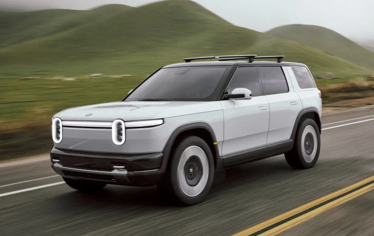 Rivian представил кроссовер R2, а также пару новых моделей начального уровня – R3 и R3X