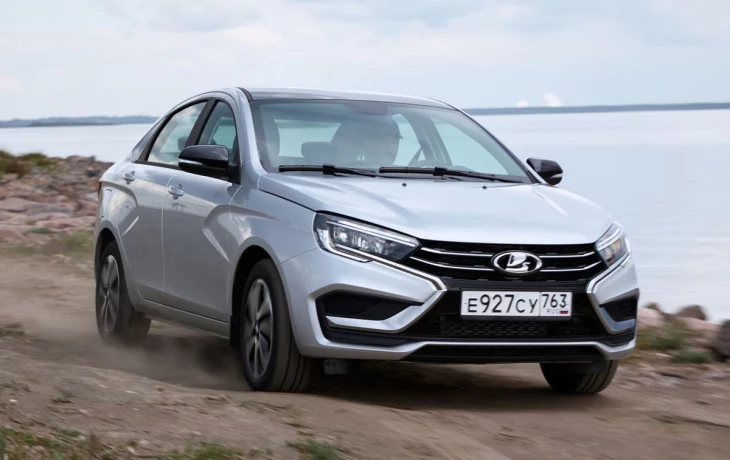 Lada Vesta с более мощным мотором и автоматической коробкой обзавелась ценником