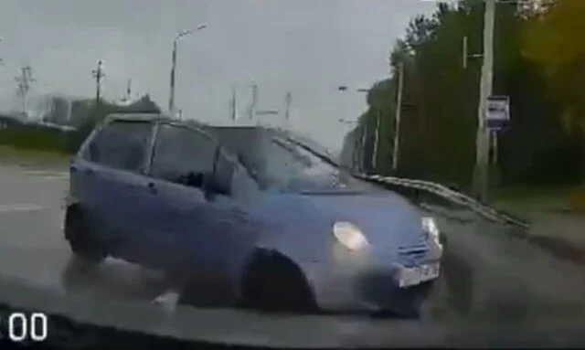  В Уфе девушка на «Матизе» не уступила дорогу встречному автомобилю