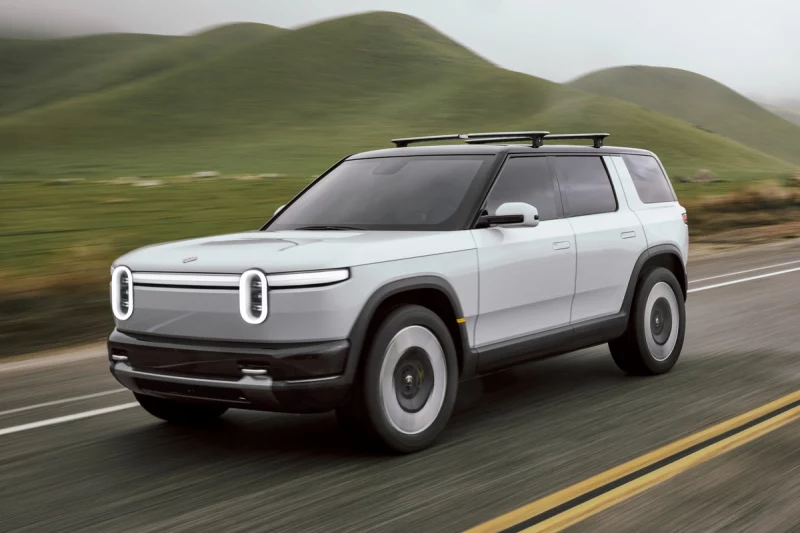 Rivian представил кроссовер R2, а также пару новых моделей начального уровня – R3 и R3X